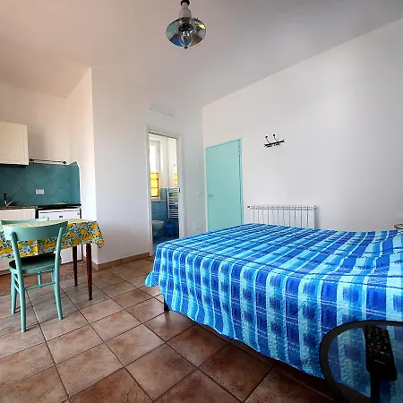 Casa Balena Bianca 라코나